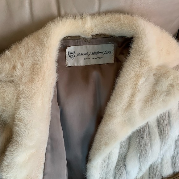 Gorgeous White Mink Jacket! - Picture 4 of 7